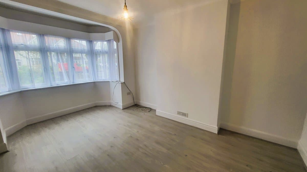Boston Road, Hanwell, W7 2AD