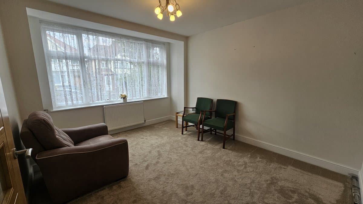 Beresford Avenue, Hanwell, W7 3AP