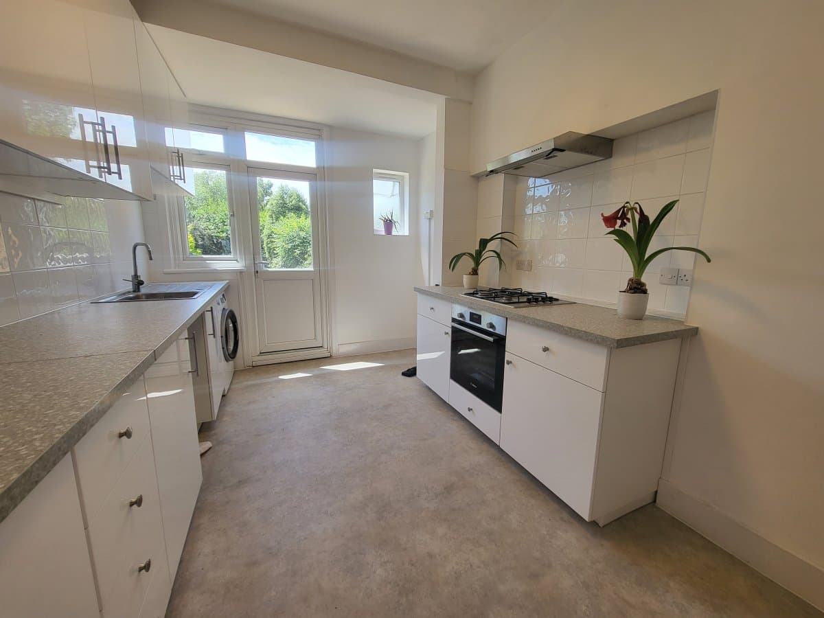 Boston Road, Hanwell, W7 2AD