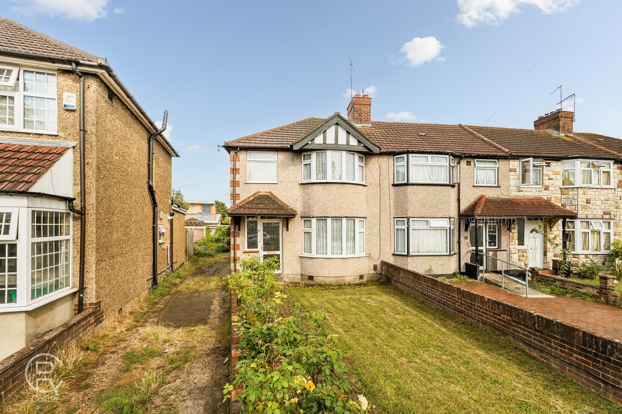 Sarsfield Road, Perivale, Greenford, Greater London, UB6 7AE