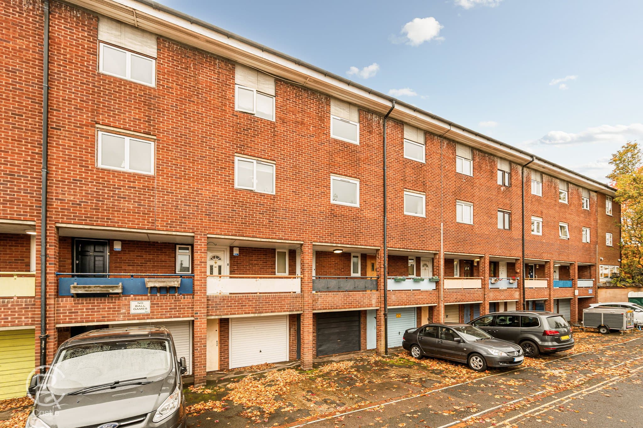 Allingham Close, London, W7 1NB