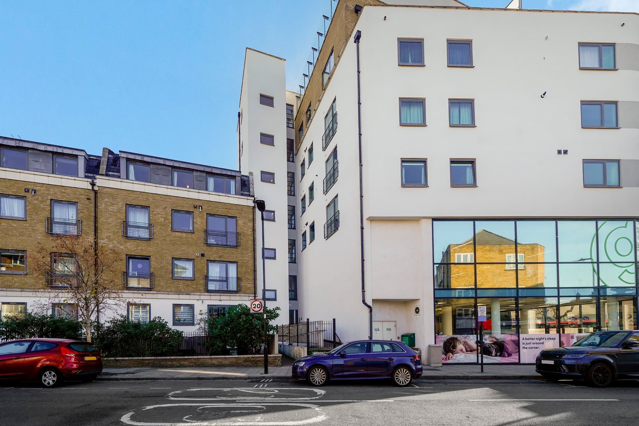 Uxbridge Road, London, W13 8RB