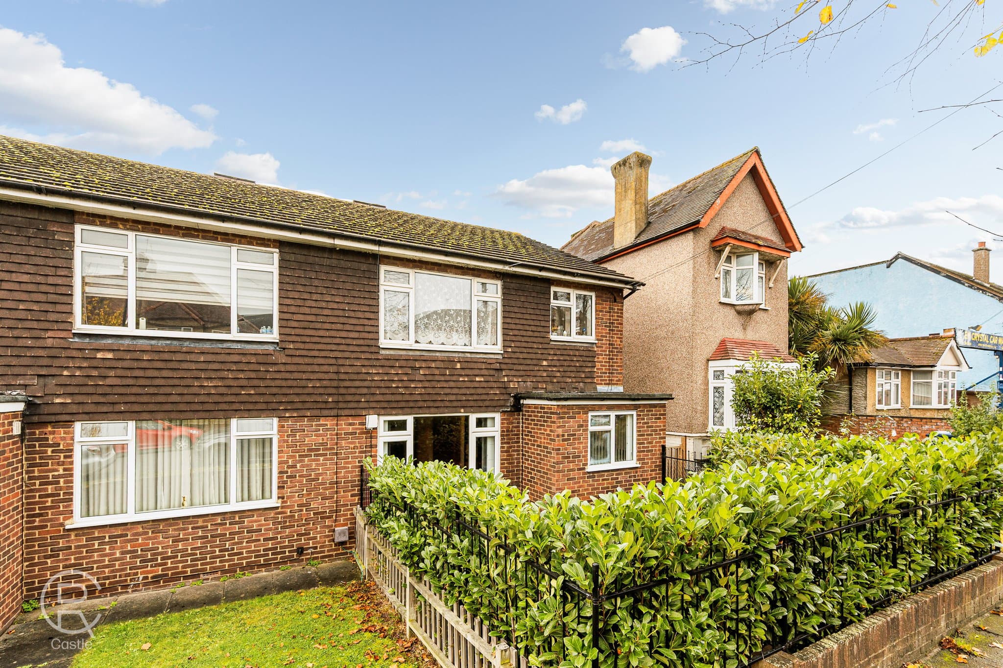 Eastmead Avenue, Greenford, Greater London, UB6 9RA