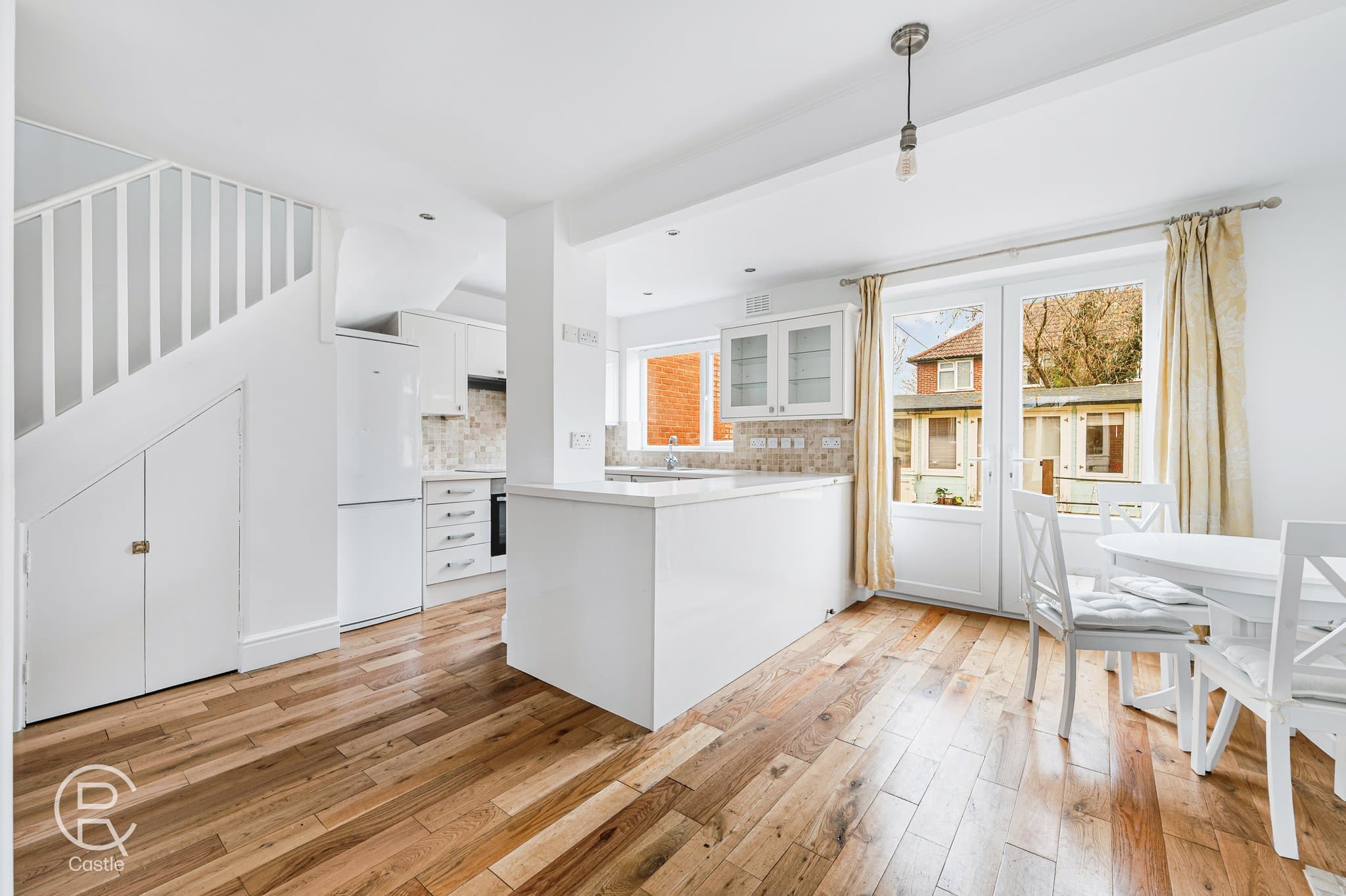 Cuckoo Avenue, London, W7 1BW