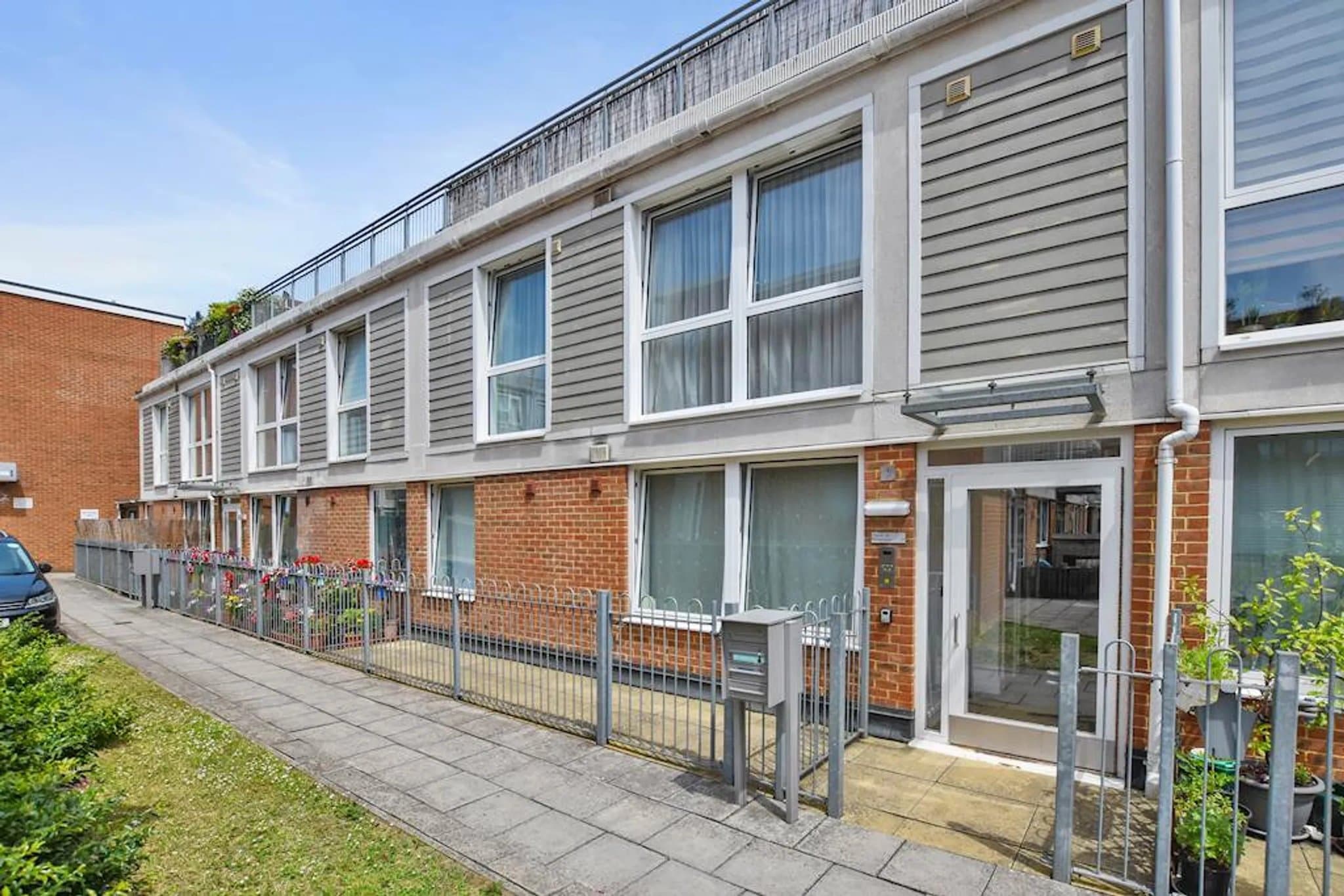 Brownell Place, London, W7 3AZ