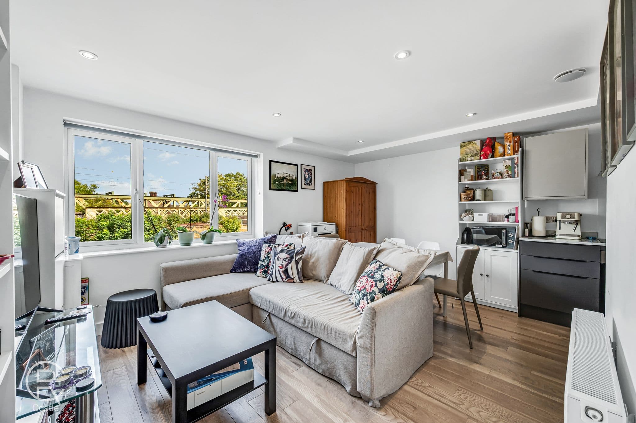Windmill Place, Southall, Greater London, UB2 4QS